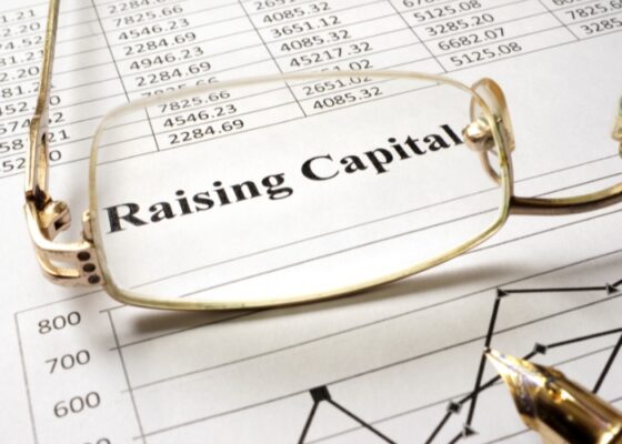 Revolutionizing-Capital-Raises-The-DealMaker-Advantage